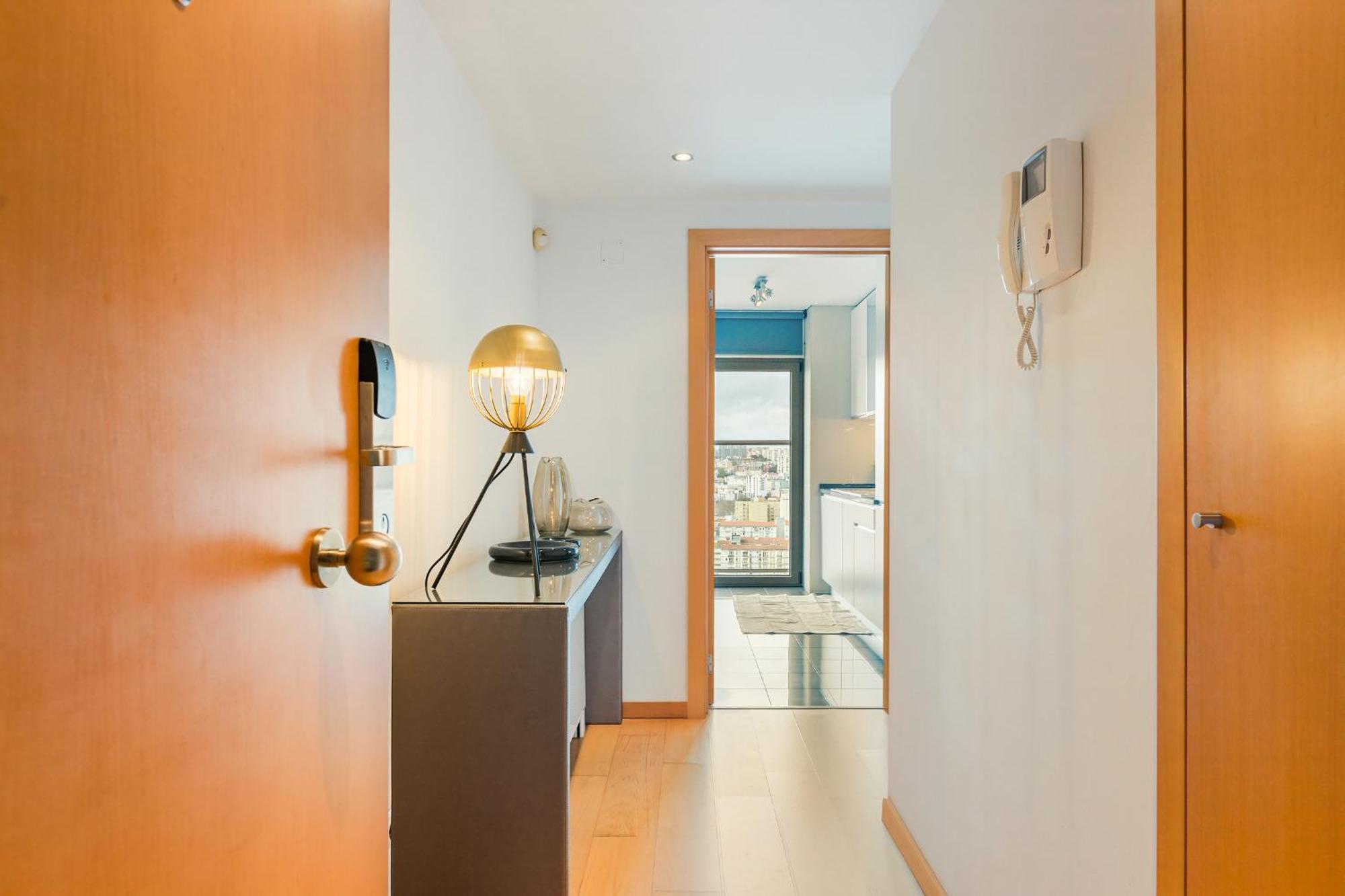 Fm Parque Nacoes Apartment Lissabon
